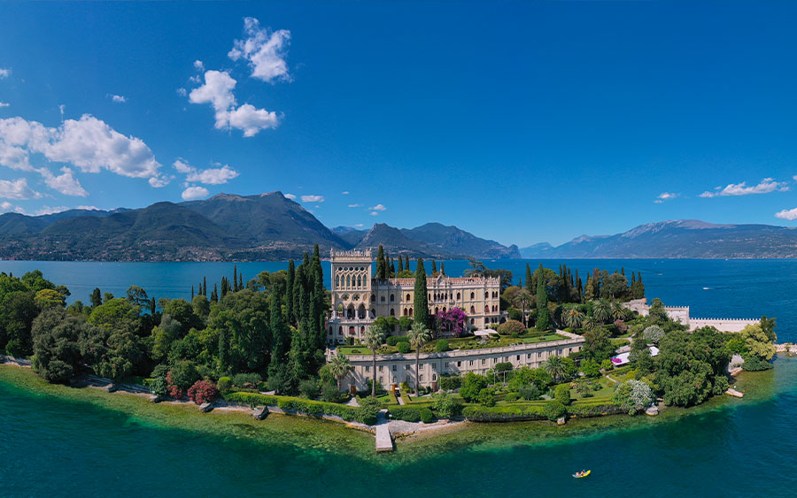 Veduta aerea dell’Isola del Garda